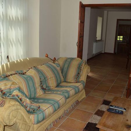 Вилла Stabl Yr Nant Пентрфоелас Экстерьер фото